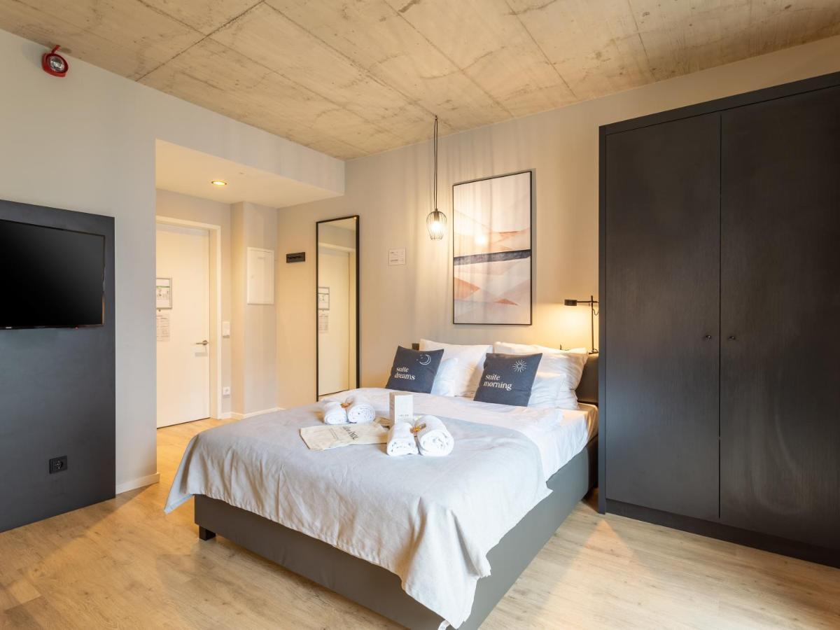 Limehome Duesseldorf Stresemannstrasse - Digital Access Номер фото