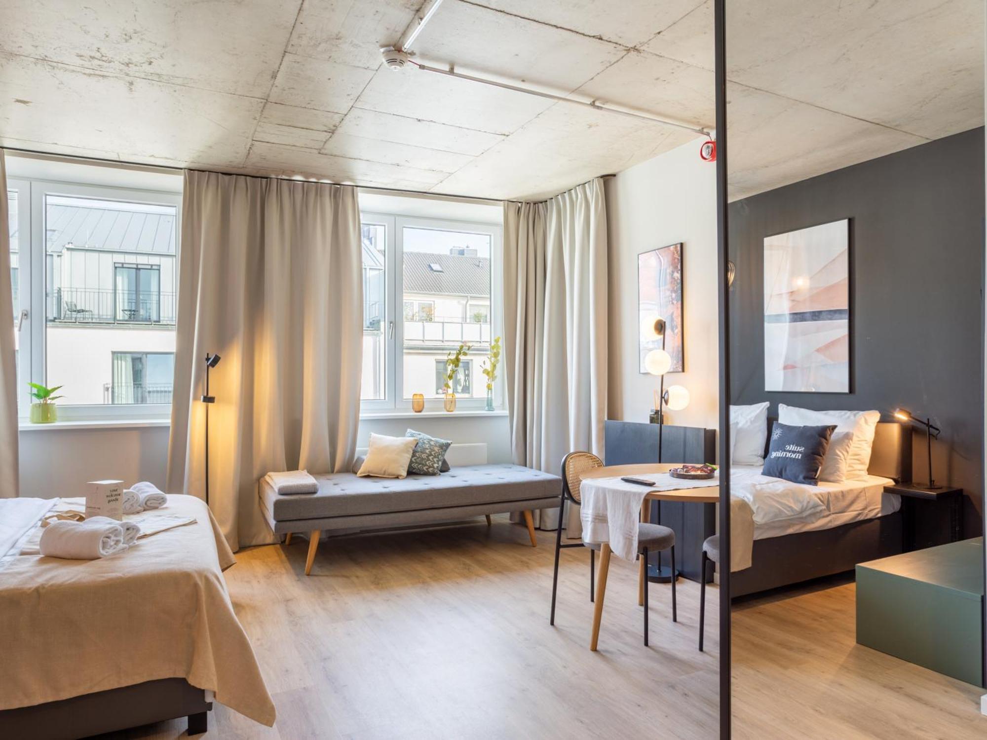 Limehome Duesseldorf Stresemannstrasse - Digital Access Номер фото