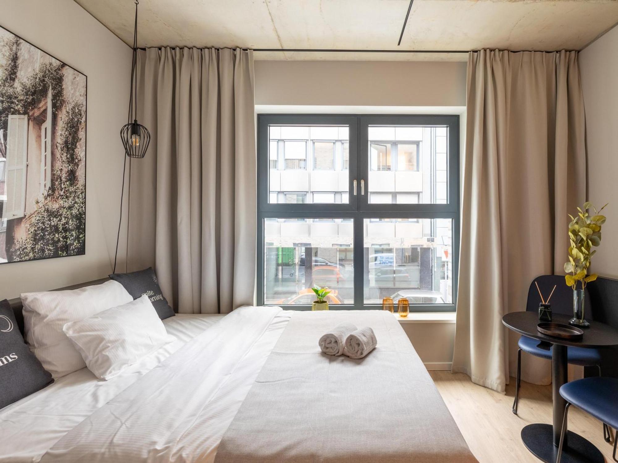 Limehome Duesseldorf Stresemannstrasse - Digital Access Номер фото